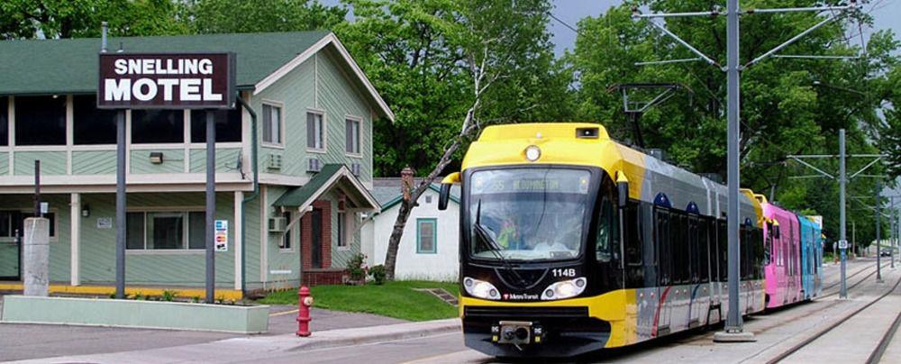 Snelling Motor Inn Mendota Екстериор снимка