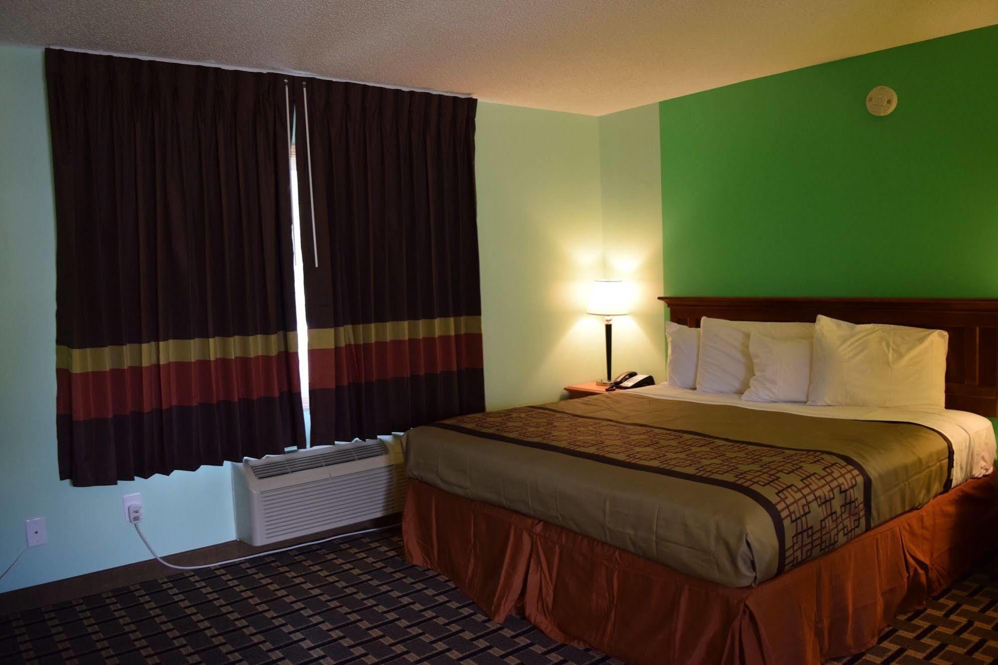 Snelling Motor Inn Mendota Екстериор снимка