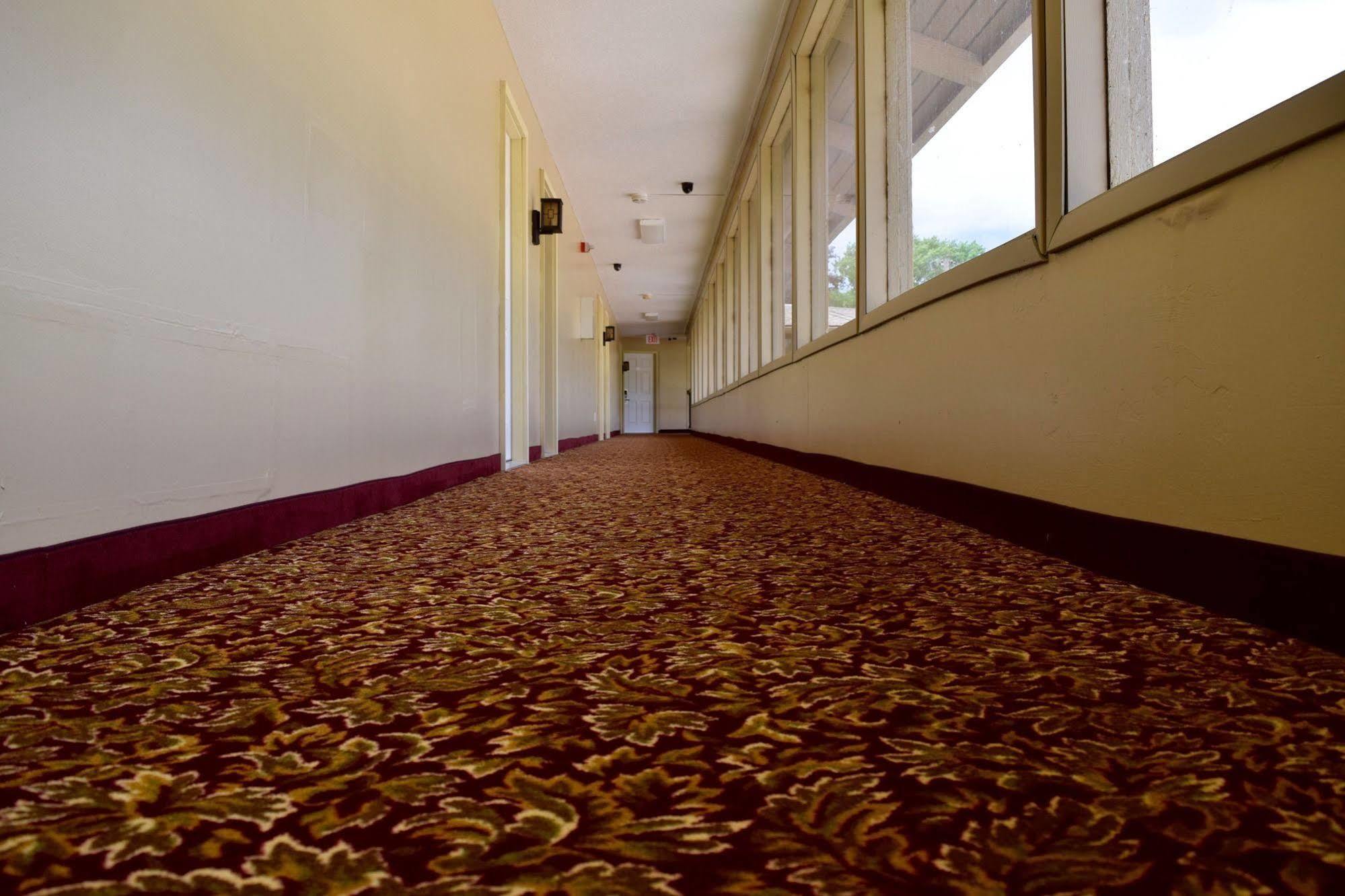 Snelling Motor Inn Mendota Екстериор снимка